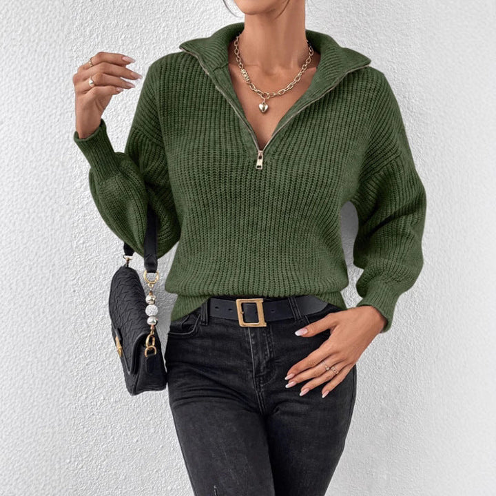 Women's Fashionable Sweater with High Collar and Zipper Mune