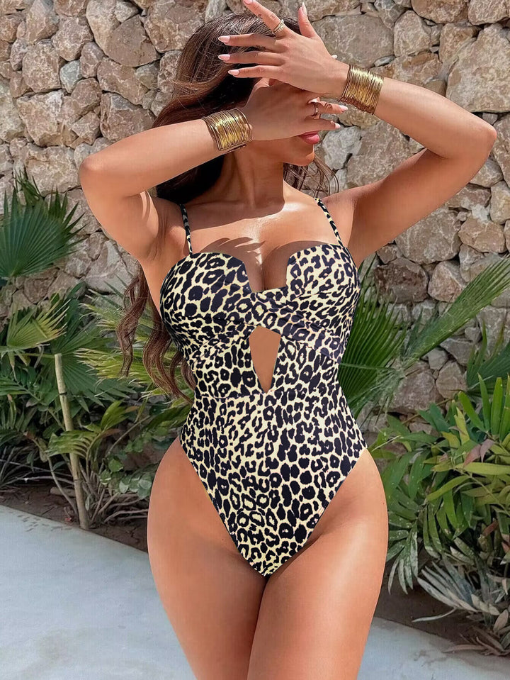 Women One-Piece Swimsuit with Alluring Cut-Out and Dreamy Leopard Print Mune Fashion