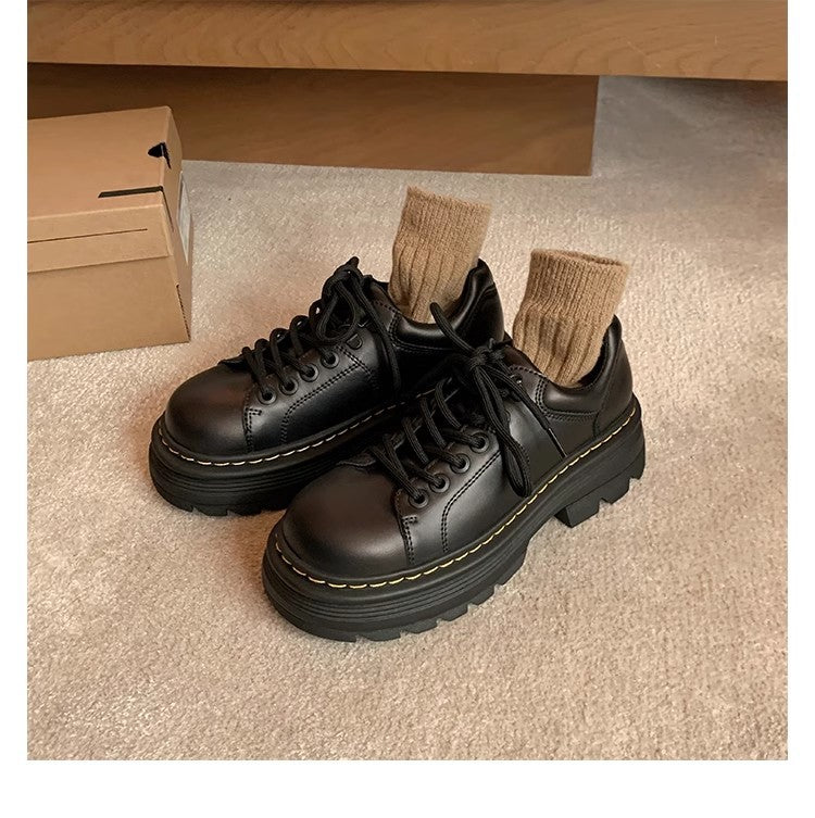 Ladies Chunky Lace-Up Shoes with Non-Slip Profile Sole and Stylish Design Mune Fashion