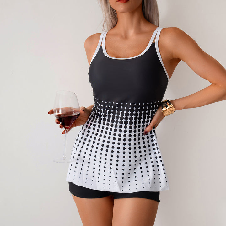 Women’s Tankini Set with sporty cut and elegant polka dot pattern Mune Fashion