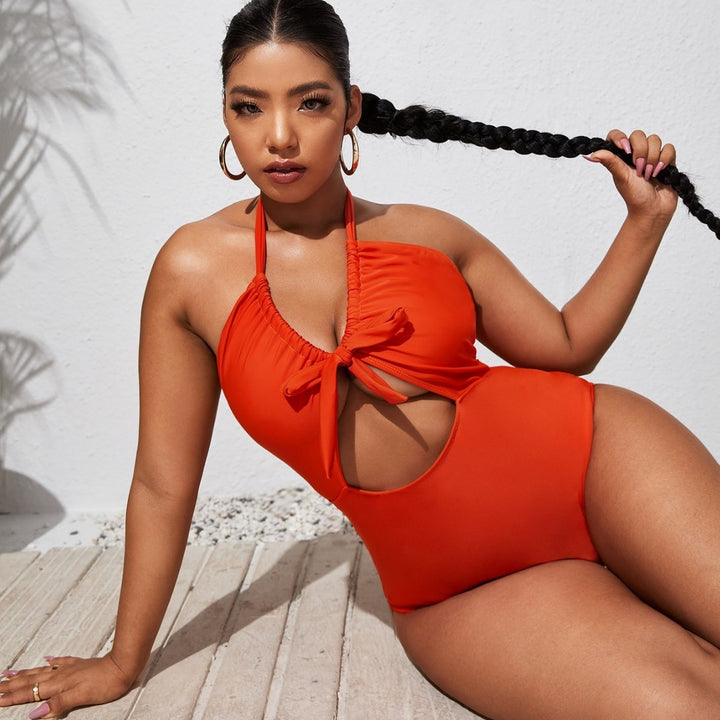 Women's one-piece swimsuit with playful knot and side cut-outs Mune Fashion