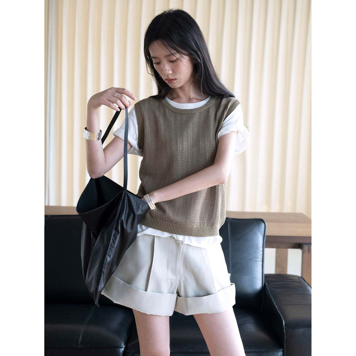 Ladies Sleeveless Fine Knit Top with Textured Stitch Look Mune Fashion