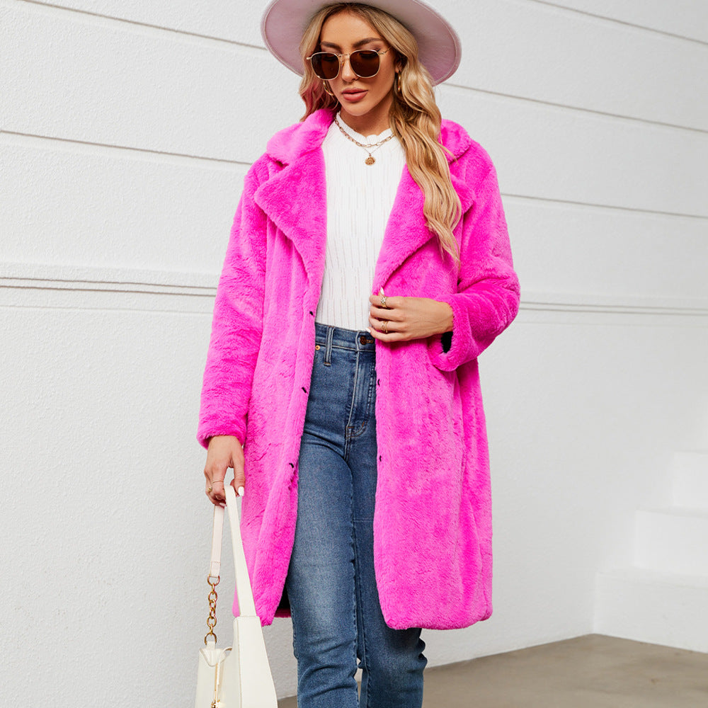 Women's Elegant Faux Fur Coat with Deep Collar Mune