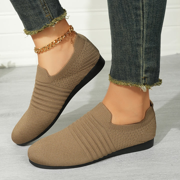 Men's breathable knit slip-on sneaker with elastic entry and padded comfort footbed Mune Fashion