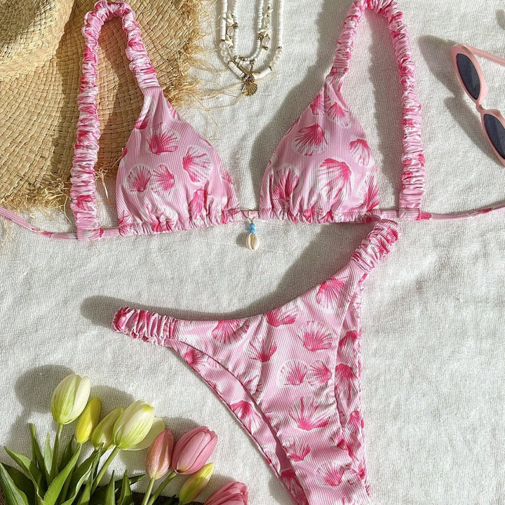 Women's Triangle Bikini with Cheerful Leaf Pattern Mune Fashion