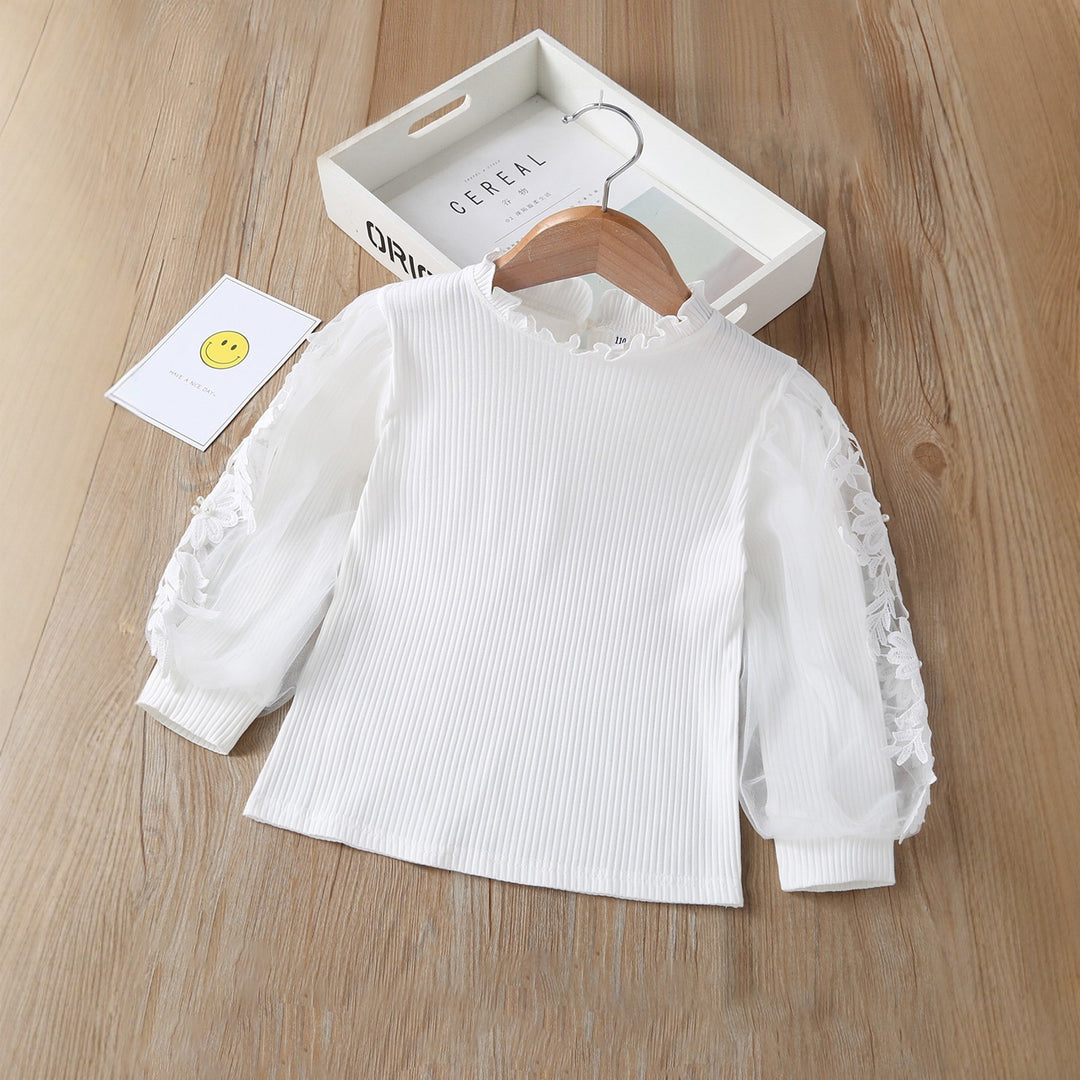 Girl's blouse with puff sleeves and floral lace trim Mune Fashion