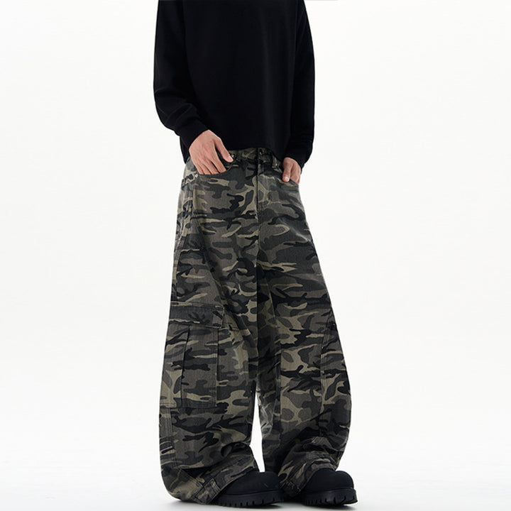 Men's Ultra Wide Cargo Pants in Baggy Cut with Low Crotch Mune Fashion
