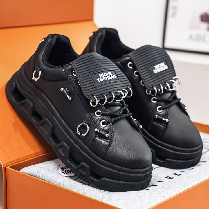 Unisex platform sneaker in punk urban style with metal rings and distinctive profile sole Mune Fashion