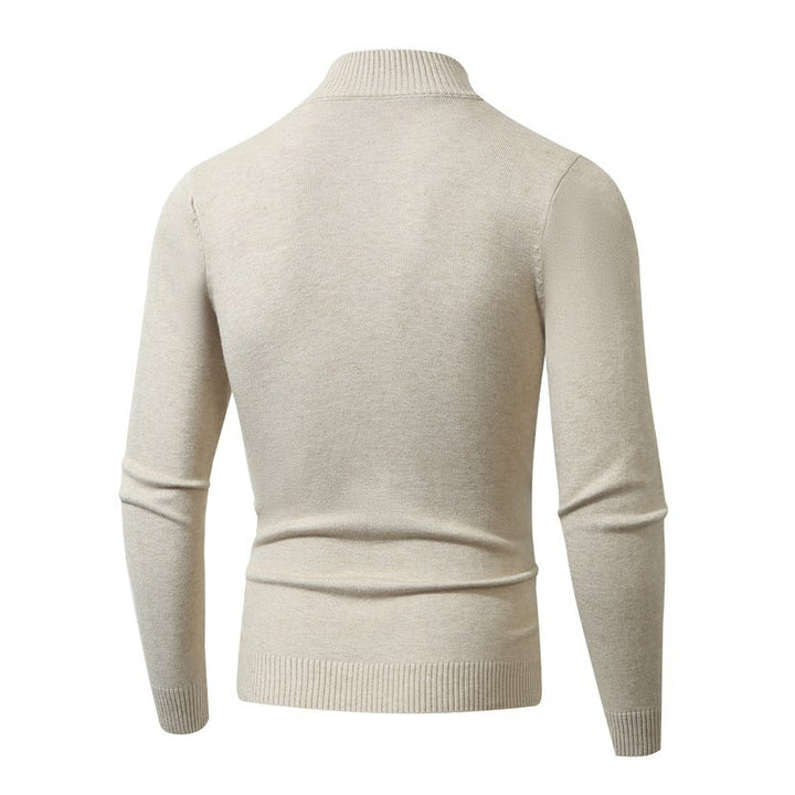 Men's Slim Fit Fine Knit V-Neck Sweater with Ribbed Cuff and Breathable Cotton Blend Mune Fashion