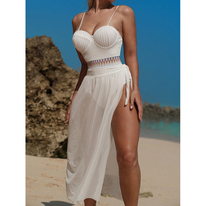 Women's Two-Piece Swimsuit with High-Cut Skirt Mune Fashion
