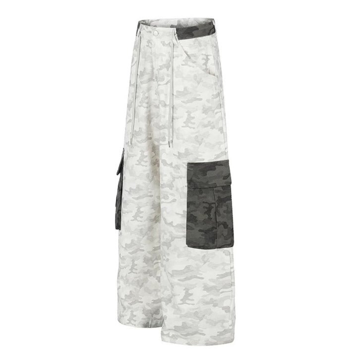 Women's Wide Cargo Pants with High Waist, Camouflage Print and Contrast Pockets Mune Fashion