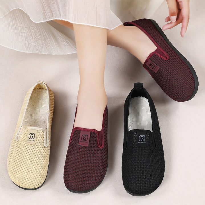 Women's breathable knitted slippers with elastic entry and cushioning EVA outsole Mune Fashion