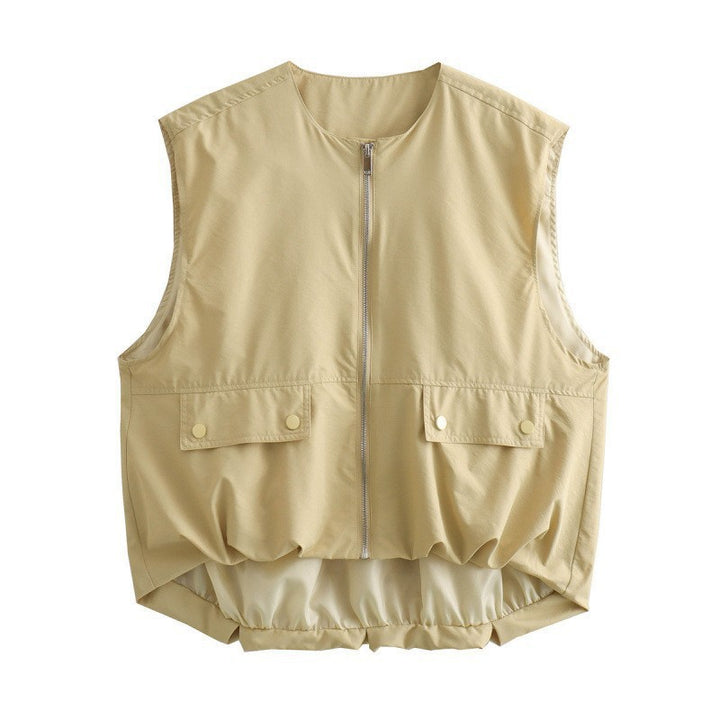 Women's light Travel-Utility vest with full zip, patch snap-button pockets and elastic high-low hem Mune Fashion