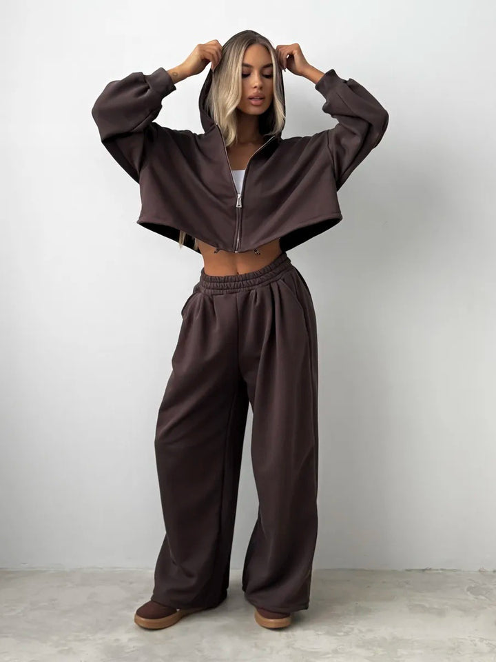 Women's loose-fitting cropped zip hoodie and palazzo jogger set Mune Fashion