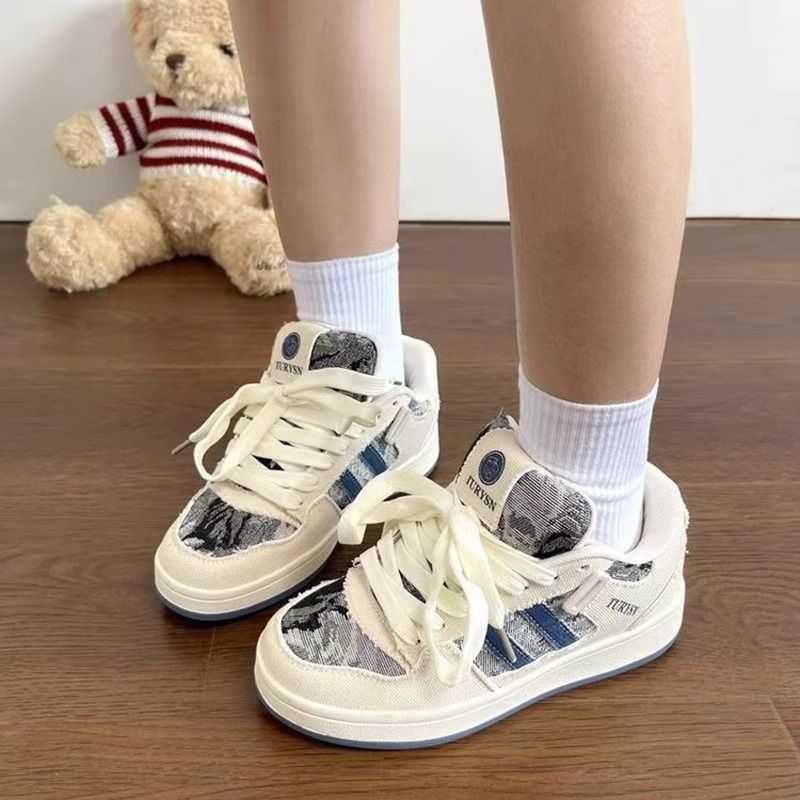 Women's Sporty Sneakers with Trendy Denim Design Mune Fashion