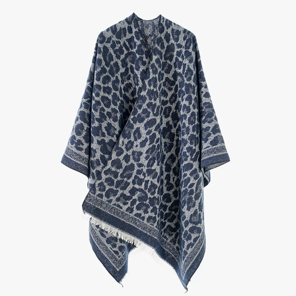 Women's Oversize Cape with Jacquard Leopard Pattern, Open Fall and Fringes Mune Fashion
