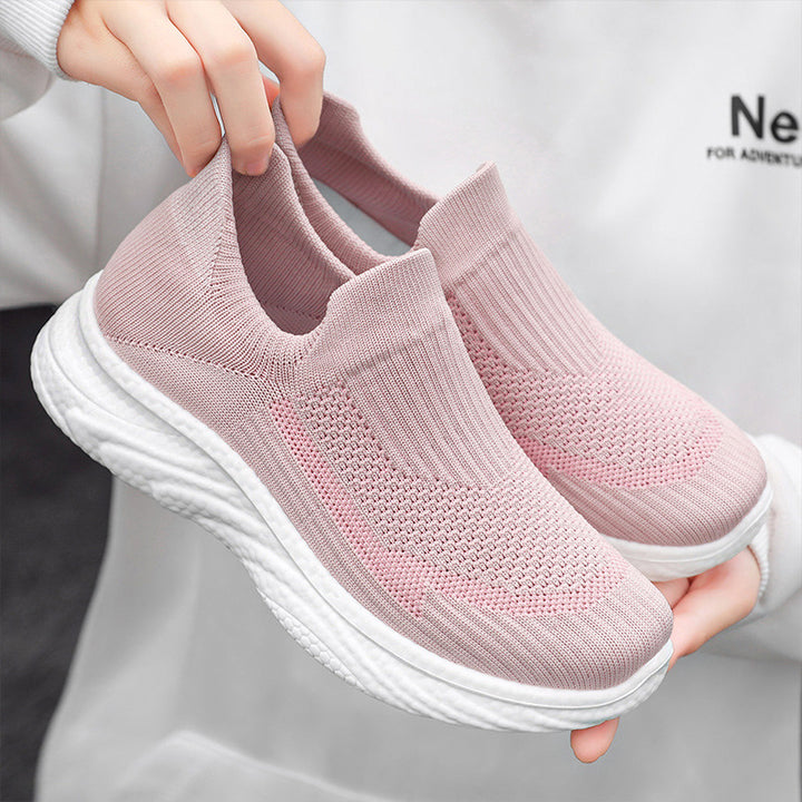 Women's seamless knit sock sneaker with extra cushioning Wave-EVA sole Mune Fashion