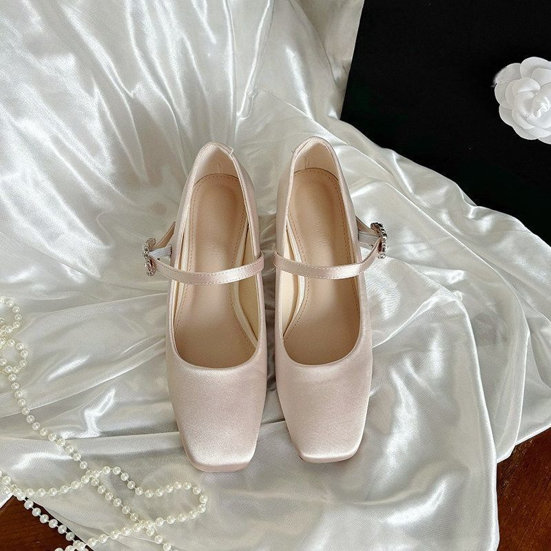 Women's Square Mary-Jane Pumps with Strap, Mid-High Block Heel and Crystal Buckle Mune Fashion