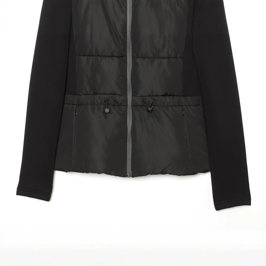 Women's short jacket in a material mix with quilted front, hood, and tailored drawstring Mune Fashion