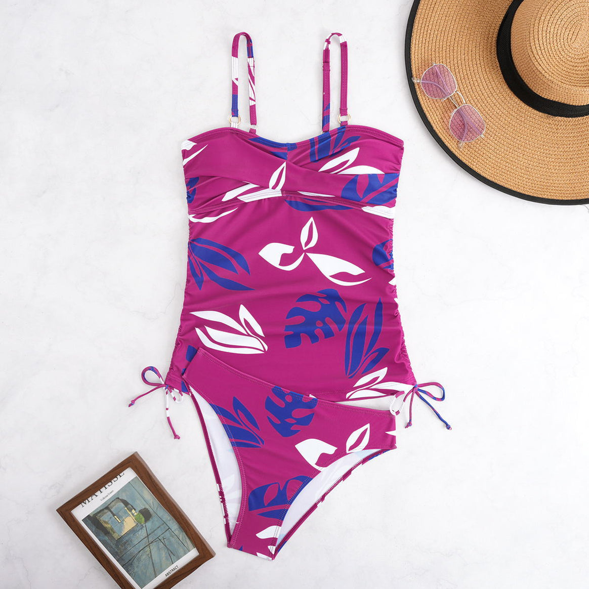 Women's one-piece swimsuit with gathering and floral print Mune Fashion