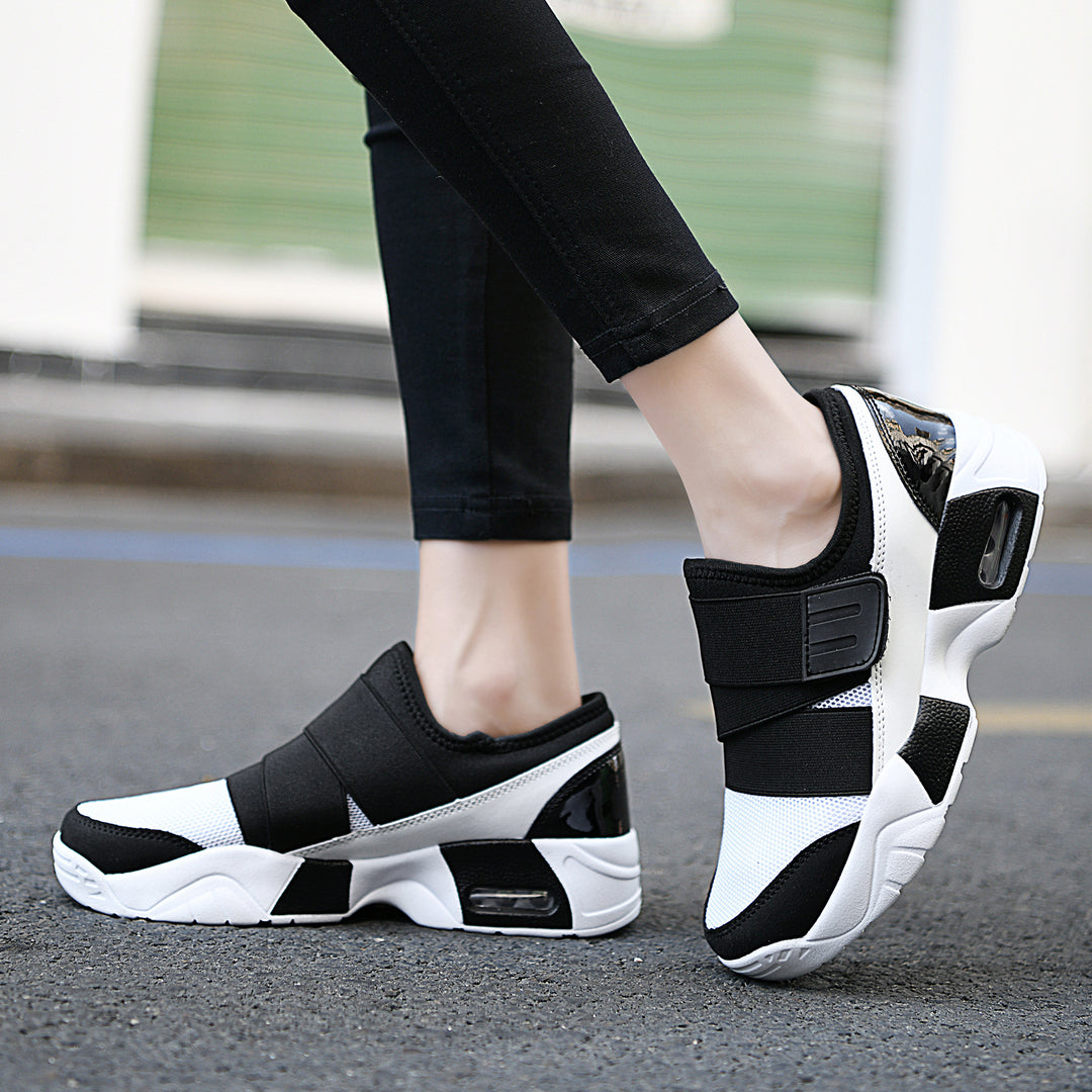 Women slip-on sneakers with wide elastic strap, breathable mesh and shaped cushioning sole Mune Fashion