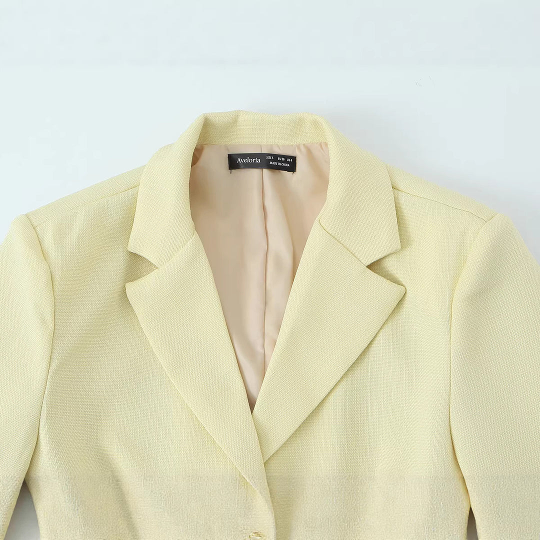 Women Short Boucle Tweed Blazer with Notch Lapel and Two-Button Closure Mune Fashion