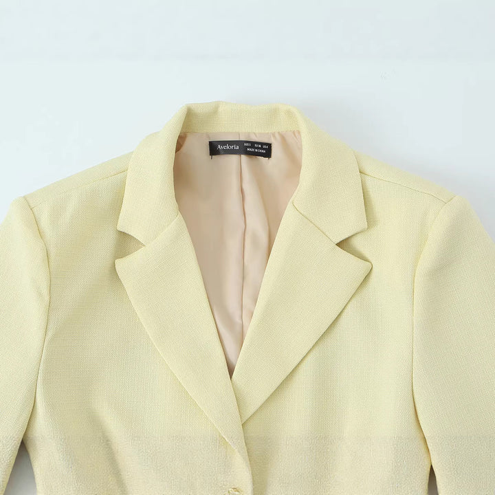 Women Short Boucle Tweed Blazer with Notch Lapel and Two-Button Closure Mune Fashion
