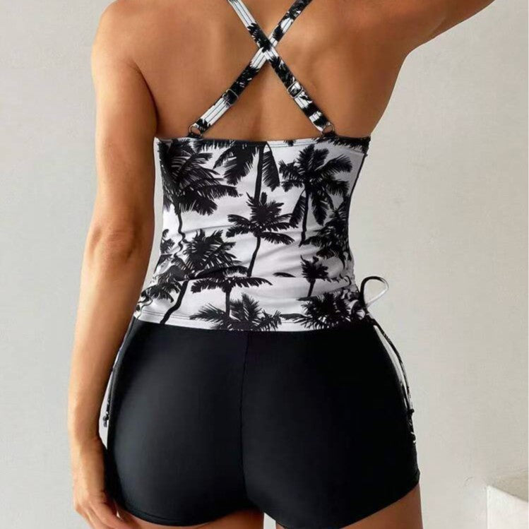 Women's tankini top with sporty shorts Mune Fashion