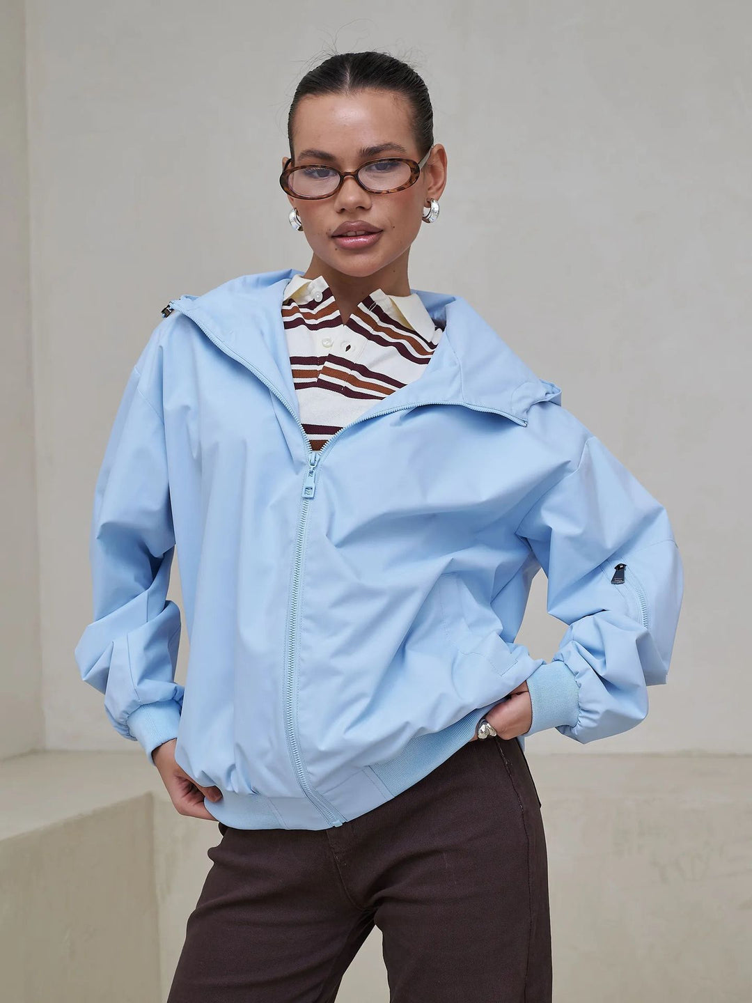 Women’s lightweight and stylish casual jacket