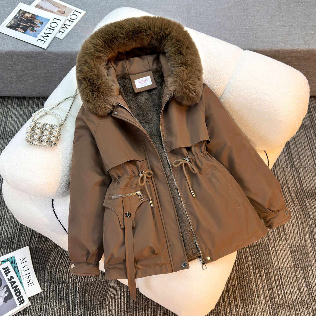 Women's short padded parka with faux fur collar, teddy lining, drawstring waist, and multifunctional pockets Mune Fashion