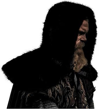 Men's hooded cloak made of dense faux fur with wide shoulder trim and warm interior lining Mune Fashion