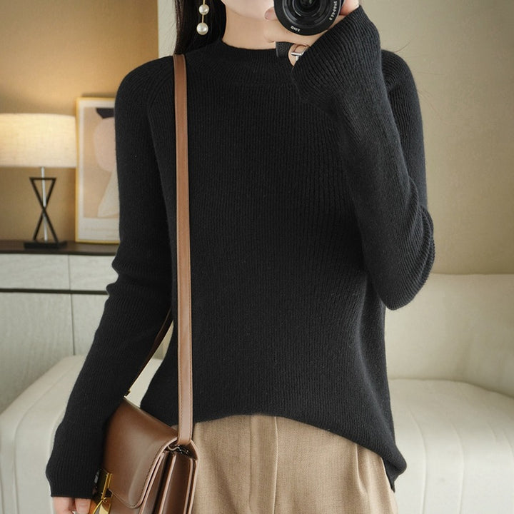 Women's slim-fit stand collar sweater made of lightweight fine knit with a fine ribbed structure Mune Fashion