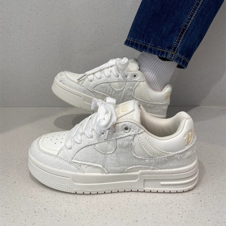 Women's sneakers with luxurious denim upper material and padded sole Mune Fashion
