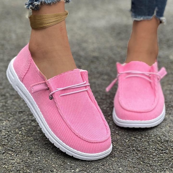 Women's casual Slip-On sneaker shoes with ribbed textile upper material and elastic lacing Mune Fashion