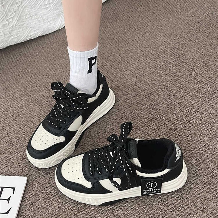 Women Chunky Platform Sneaker in Retro Basketball Style with Padded Shaft Mune Fashion