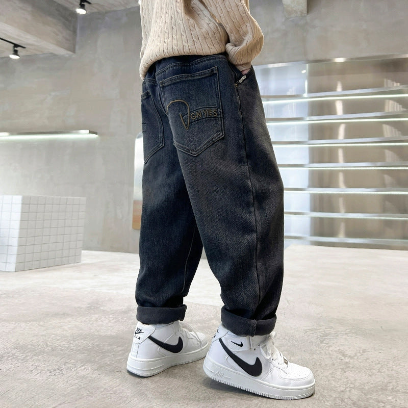 Unisex wide jeans with unique back pocket embroidery Mune Fashion