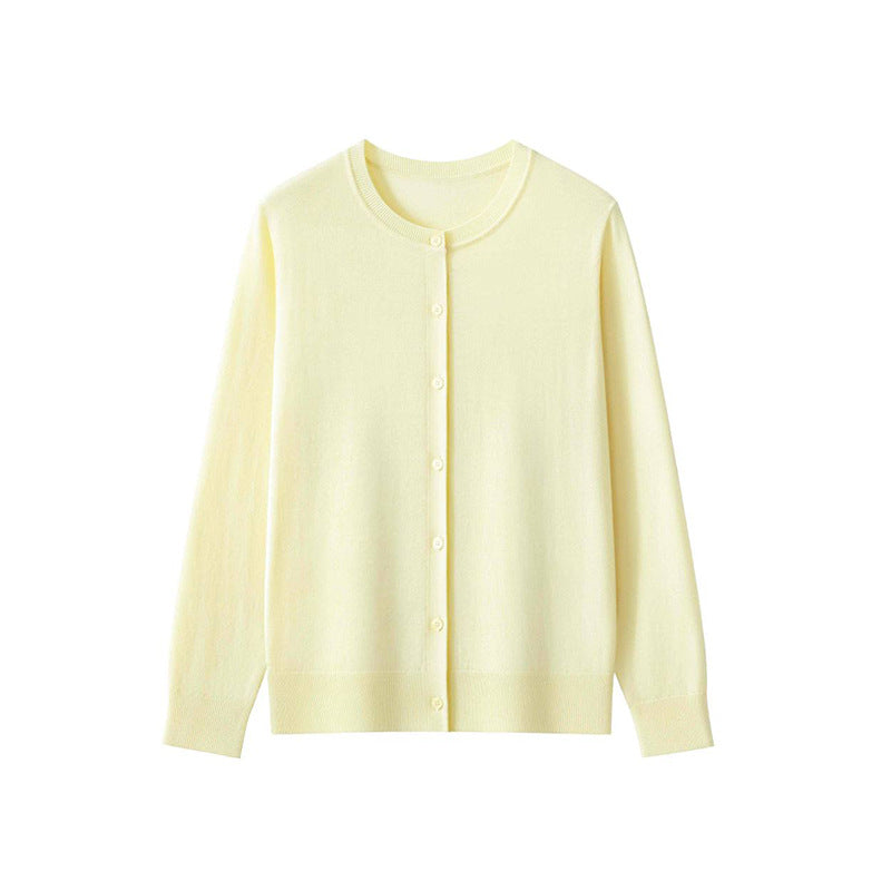 Women's fine knit cardigan with round neckline and button placket Mune Fashion