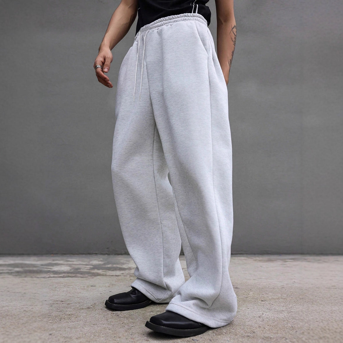 Men's Wide Oversize Sweatpants with Drawstring Waist, Fleece Lining & Side Pockets Mune Fashion