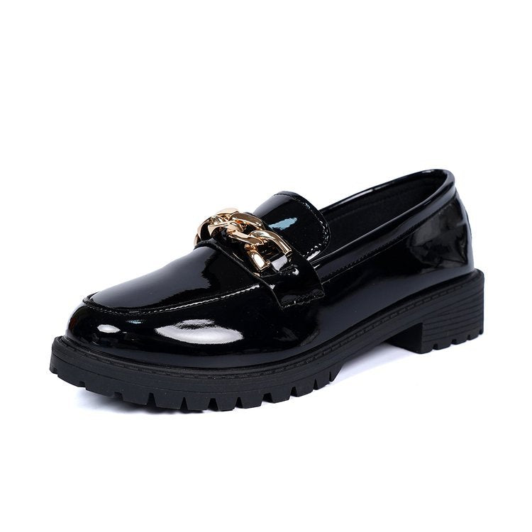 Women’s elegant patent plateau loafers with decorative bow and profiled rubber sole Mune Fashion