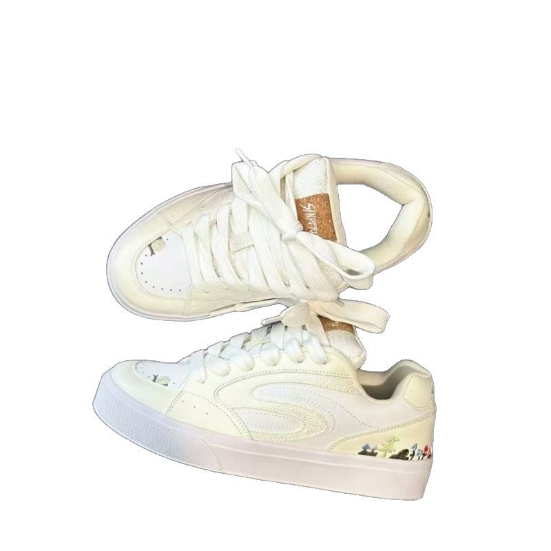 Ladies sporty sneakers with animal motifs and breathable surface structure Mune Fashion