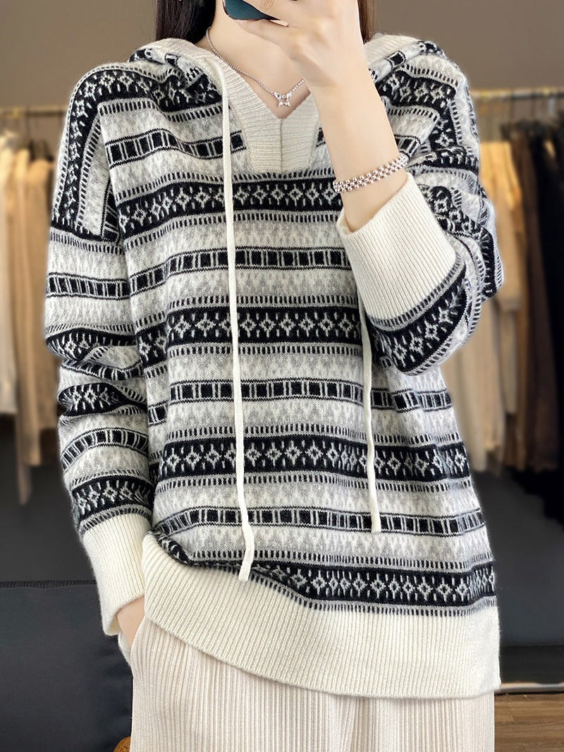 Women Oversize Jacquard Knit Hoodie with V-Slit and Ribbed Cuffs Mune Fashion