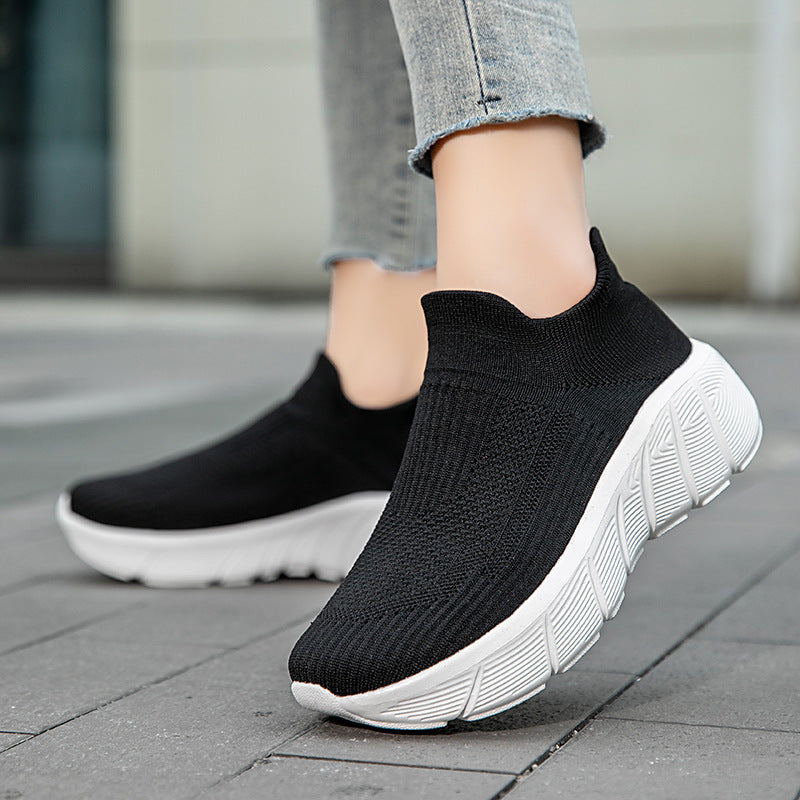 Unisex nan seamless knit slip-on shoe with sculpted platform outsole and orthopedically shaped heel support Mune Fashion