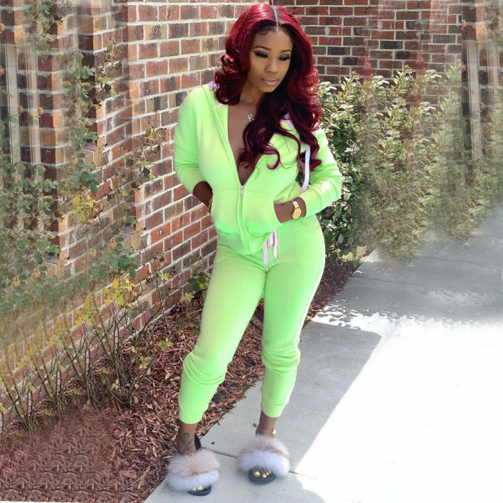 Ladies fitted hooded sweatdress set with zipper and snug jogging pants Mune Fashion