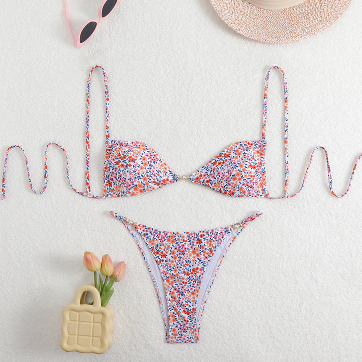 Women’s Triangle Bikini with adjustable straps and elegant floral print Mune Fashion