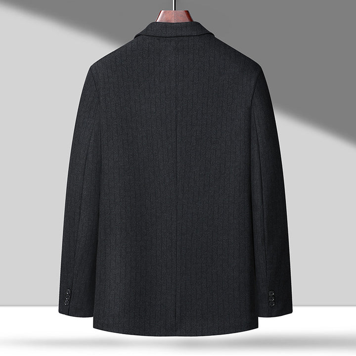 Men's blazer made of fine wool blend with subtle pinstripe pattern Mune Fashion