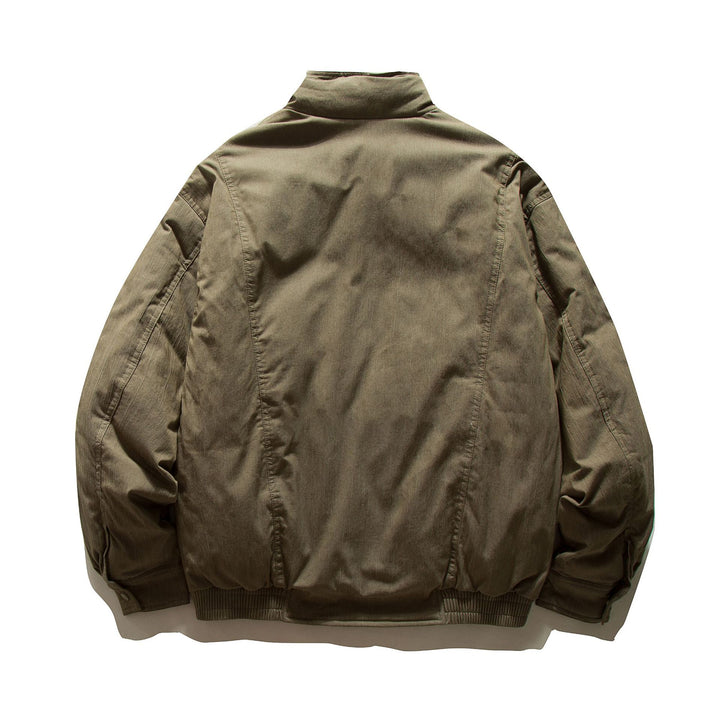 Men's short-cut insulated field jacket with high stand-up collar and flap pockets