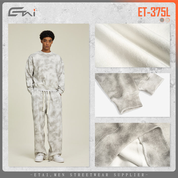 Unisex Oversized Sweatshirt with faded fog look and round neckline Mune Fashion
