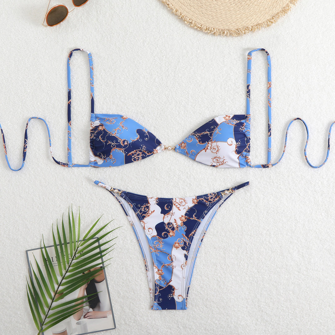 Women’s Triangle Bikini with adjustable straps and elegant floral print Mune Fashion