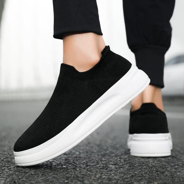 Unisex nan breathable knit casual shoe with sock-like shaft and non-slip sole Mune Fashion