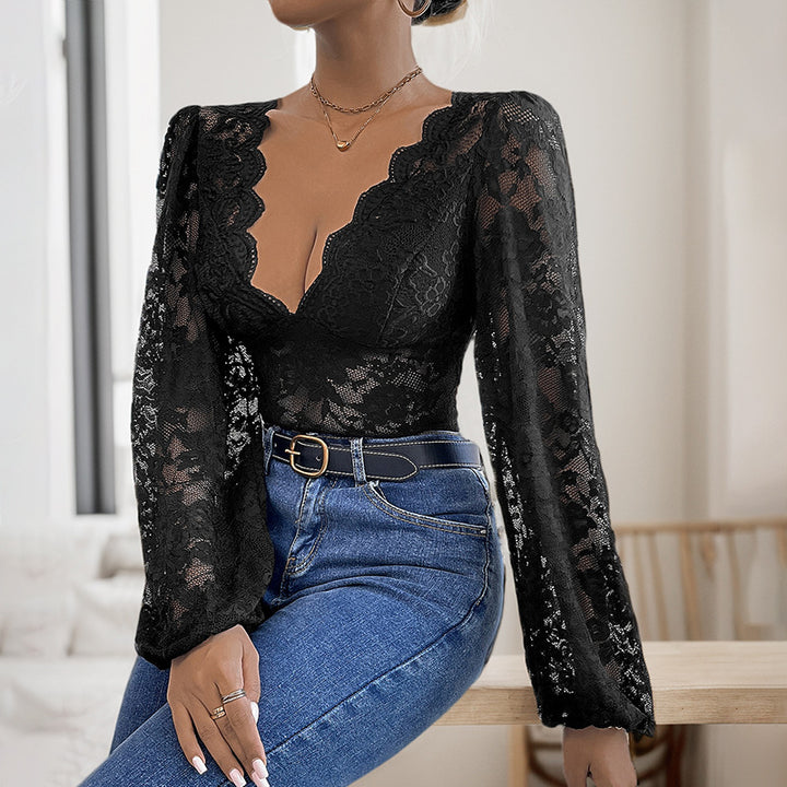 Women's lace bodysuit with deep V-neckline, curved hem and puff sleeves Mune Fashion